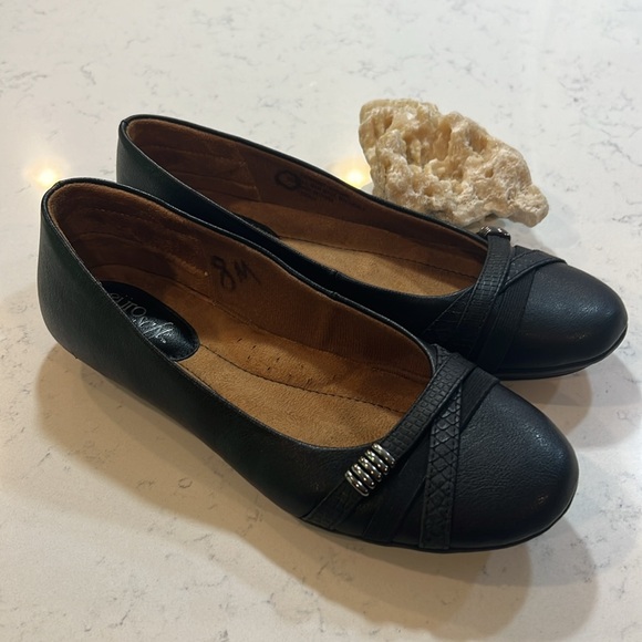 Eurosoft by Sofft Women's Shainna Ballet Flat Size 8 - Picture 2 of 15